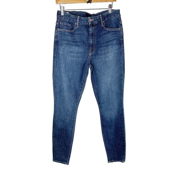 MOTHER The Looker Crop Jeans in One Fell Sweep
Dark Denim Size 32 - Picture 1 of 13